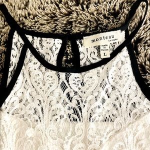NWOT SOLID WHITE LACE sleeveless top by monteau